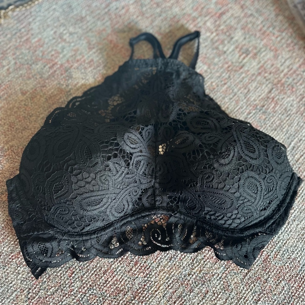 Victoria’s Secret Pink Push-up Bra Racer back with lace Size 36D